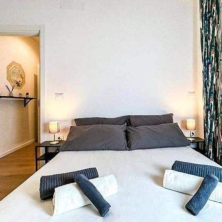 Luxury Stazione Centrale Elegante Loft Apartment Trieste Exterior photo